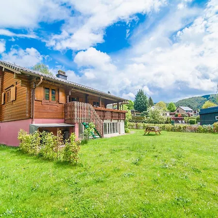 Σαλέ Near Ardennes Forest, Cleaning Included *